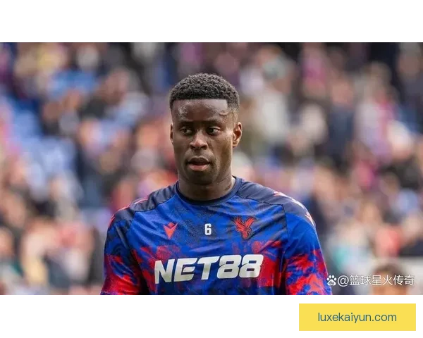 英超乔尔·沃德状态回暖，逐渐恢复实力成为球队防线稳固核心