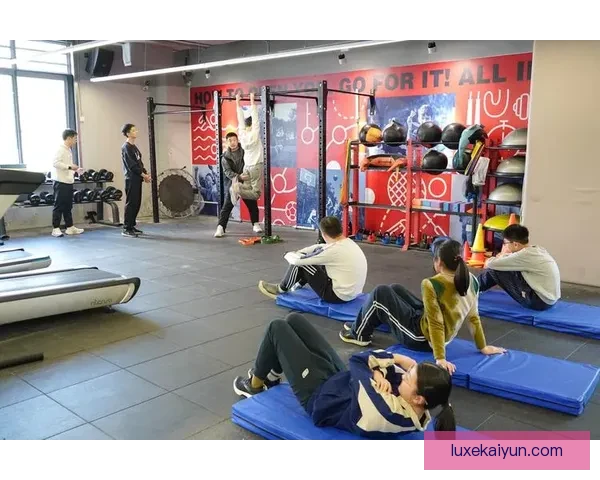 J1联赛赛程密集，球队体能挑战持续加剧，表现稳健成为关键因素